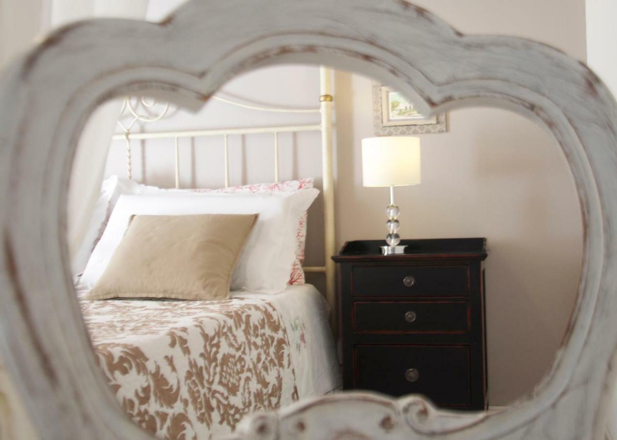 New Romantic Suite Cagliari Ngoại thất bức ảnh