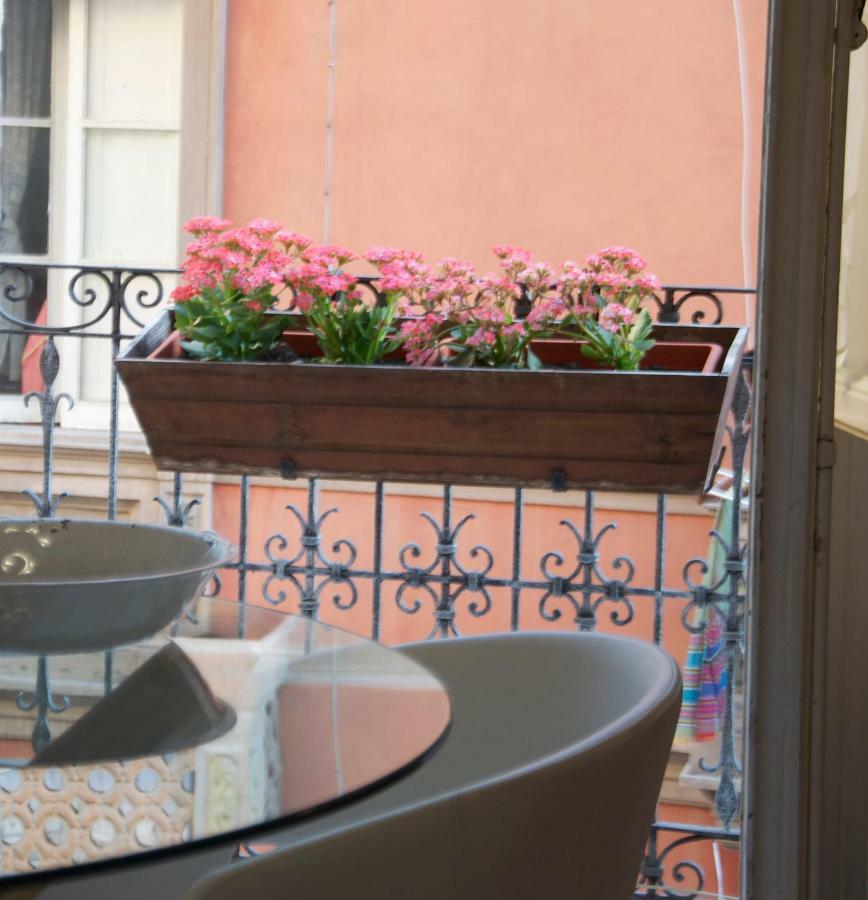 New Romantic Suite Cagliari Ngoại thất bức ảnh